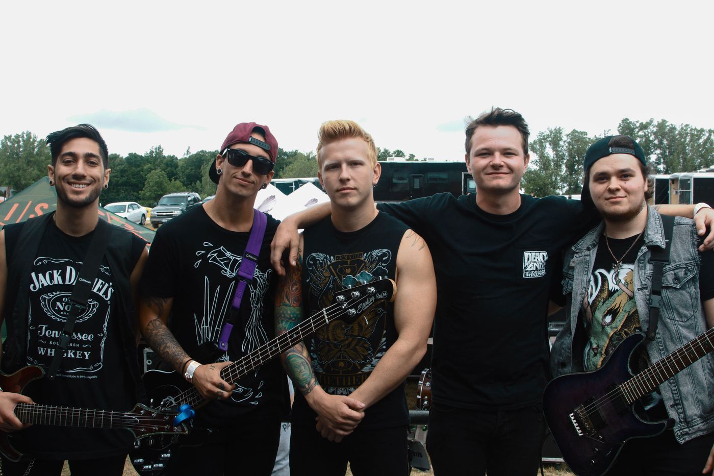 PLAY Warped Winners Vanity Strikes
