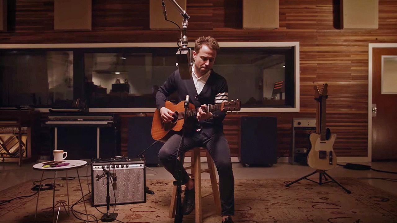 Taylor Goldsmith of Dawes Unearths the Raw Process of Songwriting