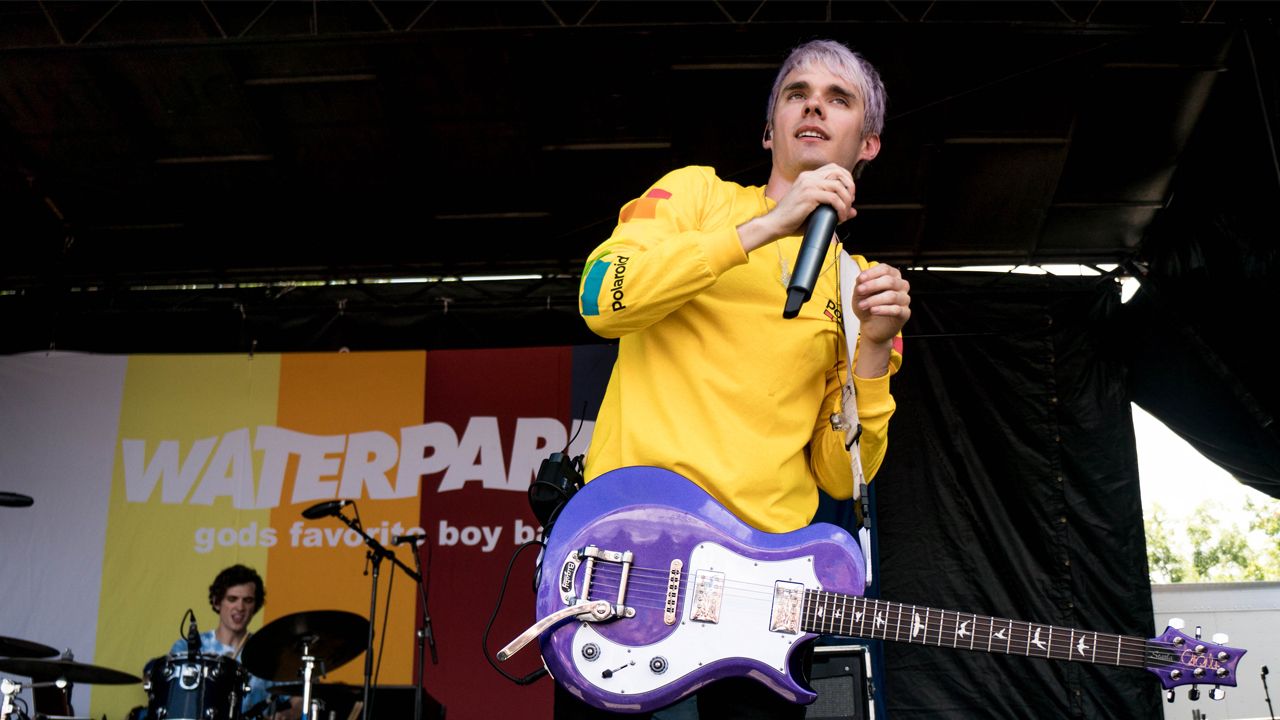 Waterparks Release a New Music Video for Peach (Lobotomy)