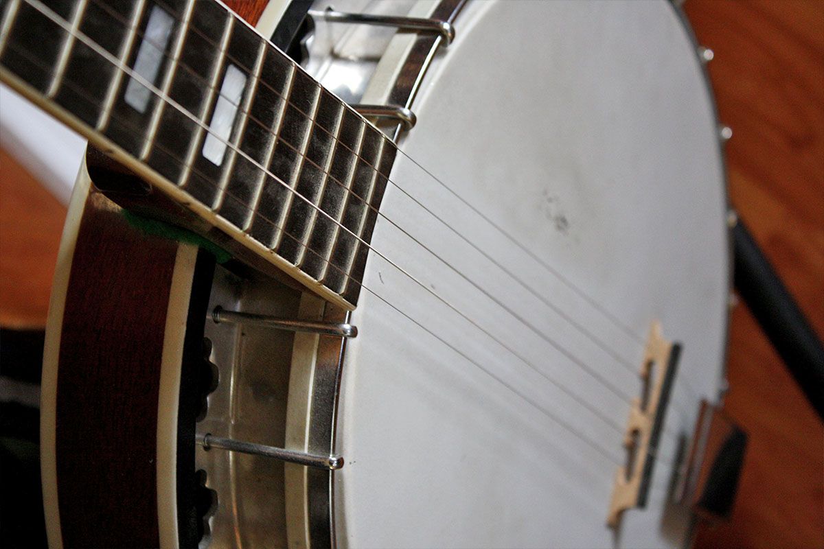 Ernie Ball Banjo, Mandolin + Pedal Steel Strings