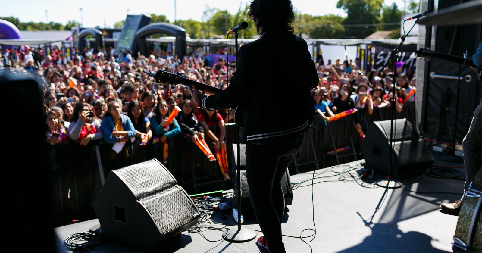Ernie Ball Partners with High School Nation Tour
