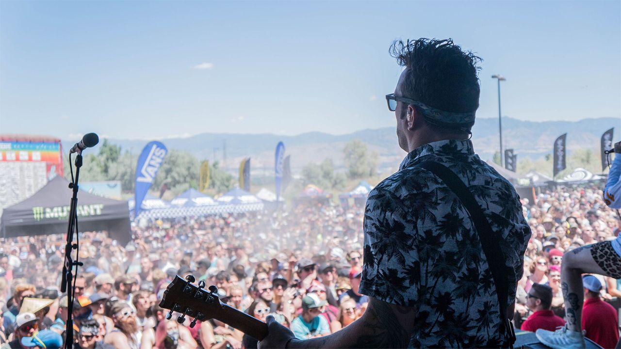 Ernie Ball: Senses Fail at Warped Tour 2018