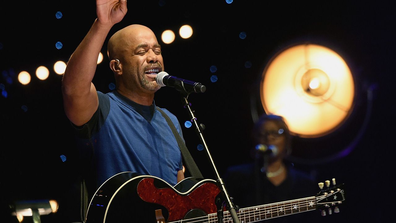 Ernie Ball Weekly: Slash, Darius Rucker, Alt J and More
