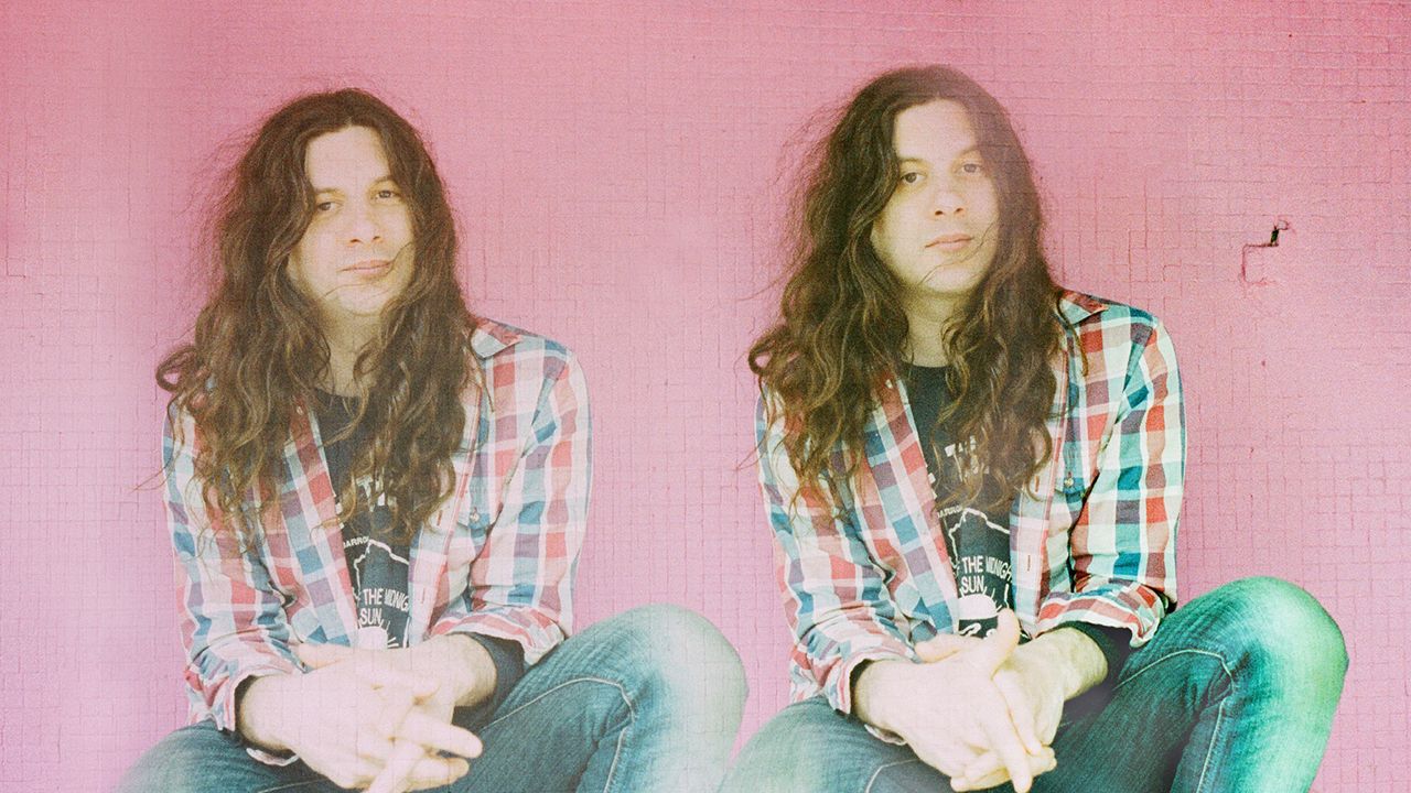 Kurt Vile is "Bassackwards" in New Track, Announces Album Release Date