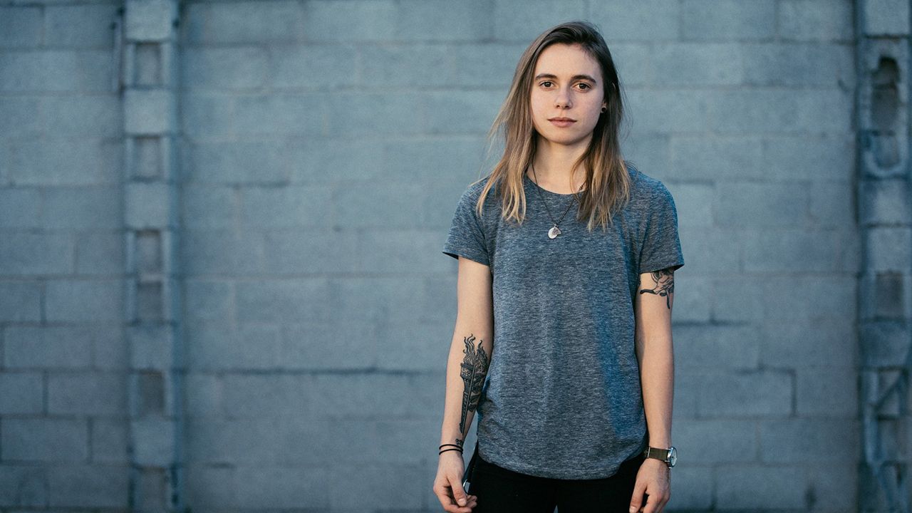 PREMIERE: Julien Baker finds bravery in darkness with "Turn Out The Lights"