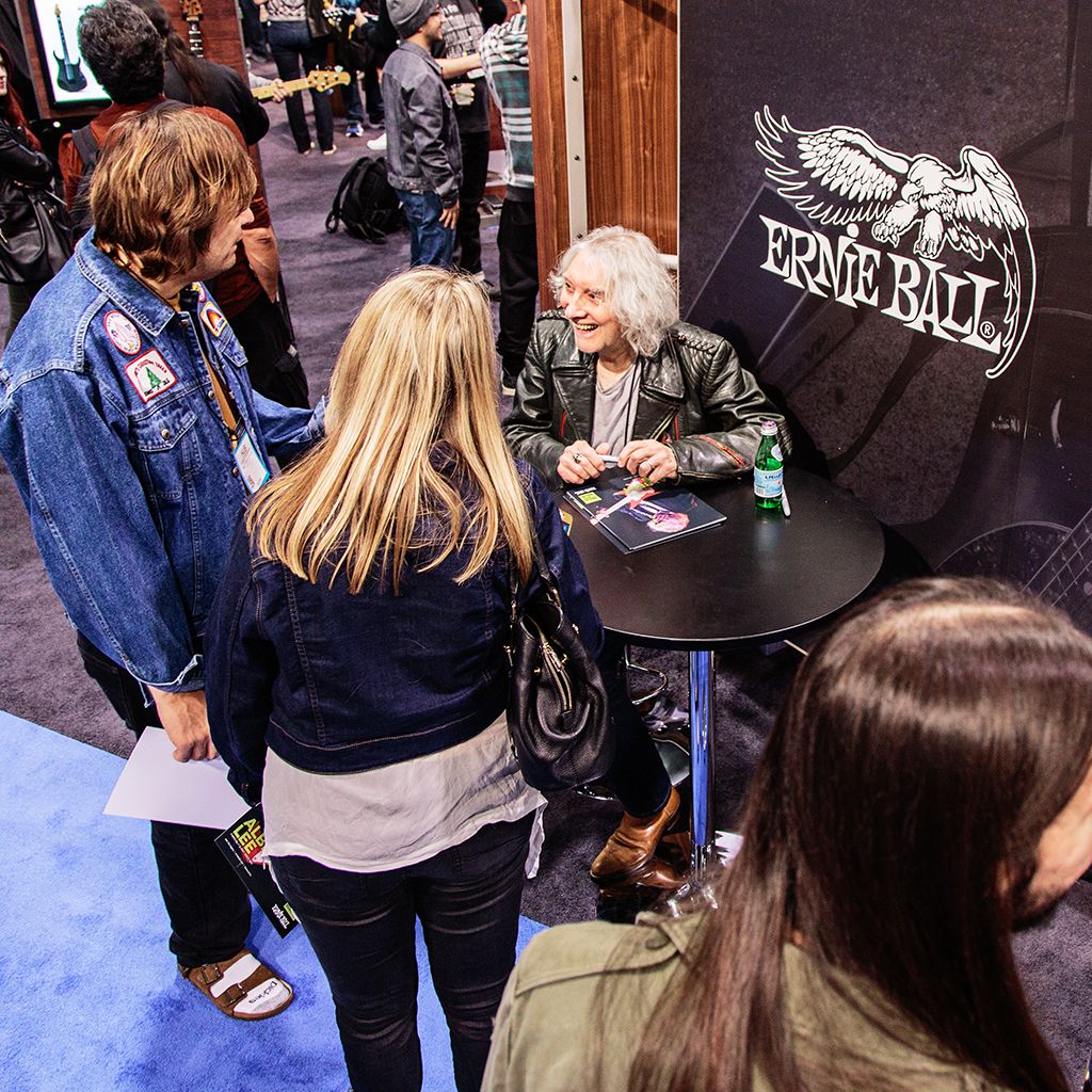 albert signing