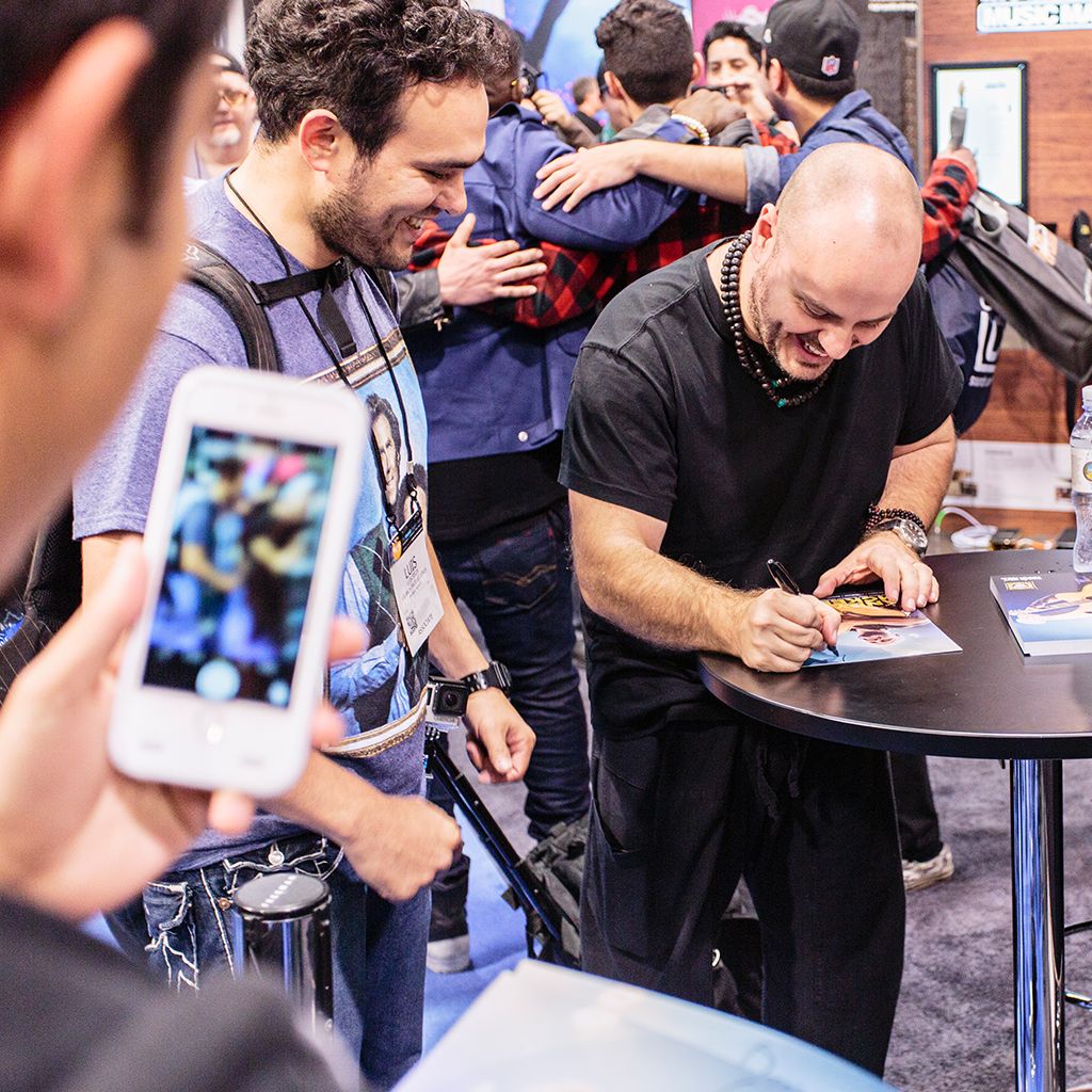 andy signing